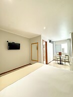 Ilha Porchat Hotel