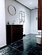 Remarkable 7-bed House in London