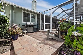 Nokomis Pool Home on the Canal