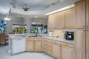 Nokomis Pool Home on the Canal