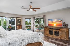 Nokomis Pool Home on the Canal