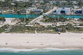 Nokomis Pool Home on the Canal