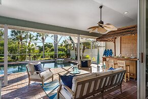 Nokomis Pool Home on the Canal