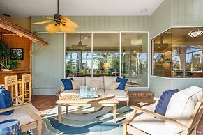 Nokomis Pool Home on the Canal