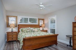 Nokomis Pool Home on the Canal