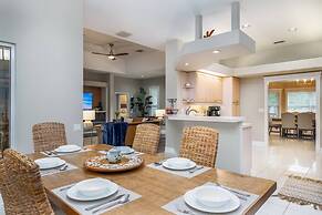 Nokomis Pool Home on the Canal