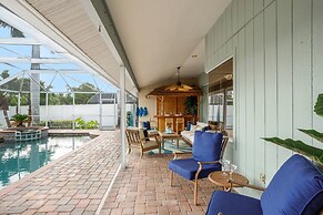 Nokomis Pool Home on the Canal