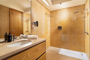 limehome Lisbon Eca de Queiroz