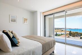 Phaedrus Living: Luxury Seaview Coral Bay Villa