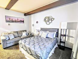 Aisling Suites-The Midtown