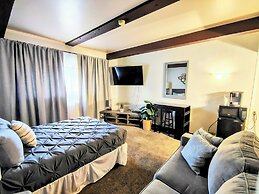 Aisling Suites-The Midtown