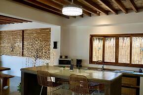 Malù Surf Boutique Hotel