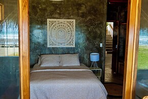 Malù Surf Boutique Hotel