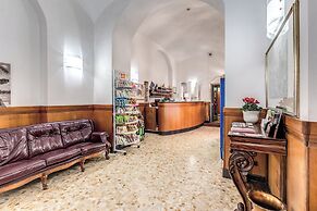 Altadomus Roma Guesthouse