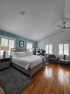 Royal Manor Inn