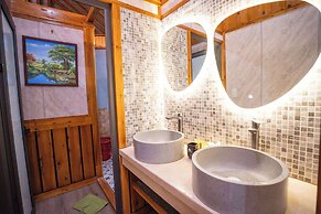 Sinai Bungalow & Hotel SaPa