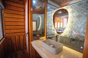 Sinai Bungalow & Hotel SaPa