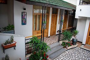 Choice Guest House No. 2