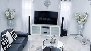 Attalia Villa 5-bed in Runaway Bay Near Ocho Rios