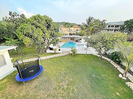 Attalia Villa 5-bed in Runaway Bay Near Ocho Rios