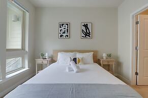 Exceptional Comfort Alexandria Apartment