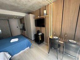 Setai Yacht Suítes