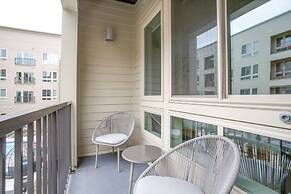 Alexandria Modern Apt  Amazing Amenities