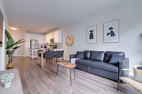 Alexandria Modern Apt  Amazing Amenities