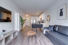 Alexandria Modern Apt  Amazing Amenities