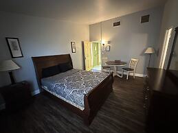 Budget Inn