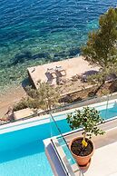 Luxury Holiday Villa Maris