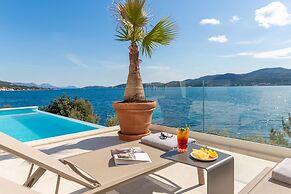 Luxury Holiday Villa Maris