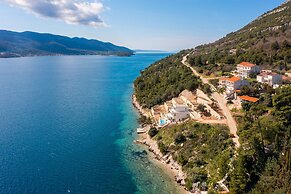 Luxury Holiday Villa Maris