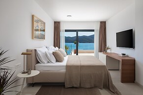 Luxury Holiday Villa Maris