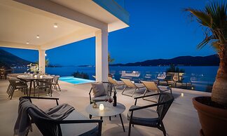 Luxury Holiday Villa Maris