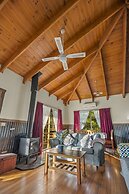 StayAU Sunset Cottage 2BR Farm Retreat