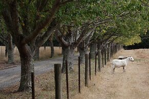 StayAU 2BR Yarra Valley Cottage