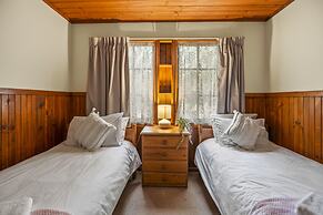 StayAU Lakeview Cottage 2BR Cozy Nature