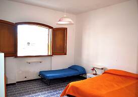 Nami Holiday Home for six Guests With Outdoor Space