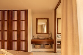 Mar de Coco Beach Front Villas