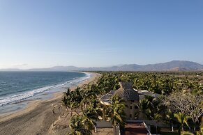 Mar de Coco Beach Front Villas