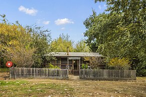 StayAU 3BR Quaint Countryside Cottage