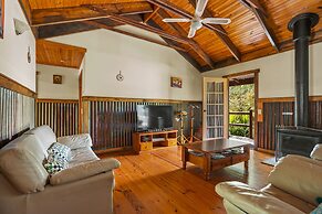 StayAU 3BR Quaint Countryside Cottage