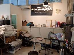 OYO 93835 The Jarrdin Apartemen By D Carpenter