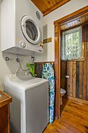 StayAU 1BR Rustic Picturesque Cottage