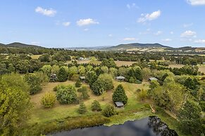 StayAU 1BR Rustic Picturesque Cottage