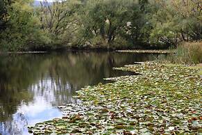 StayAU 1BR Rustic Picturesque Cottage