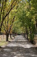 StayAU 1BR Rustic Picturesque Cottage