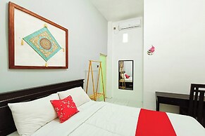 OYO 93837 Ipeda Family Residence