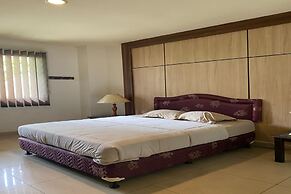 OYO 93833 Habitat Stay